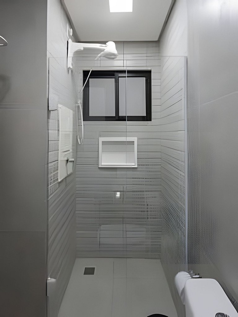 Piscina Privativa: Luxo a 1 min do Centro e Mar!